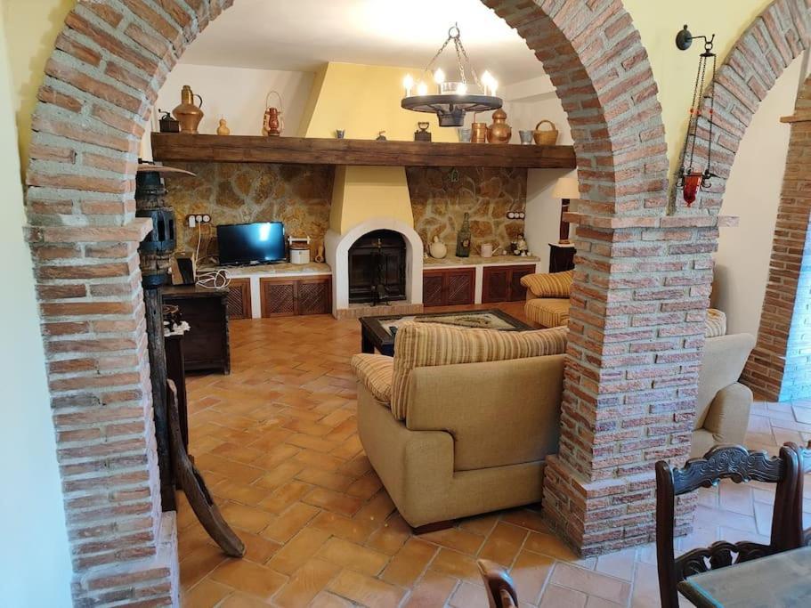 Priego de Córdoba Villa El Membrillar מראה חיצוני תמונה